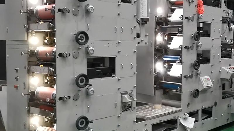 Стековая флексографская печатная машина  DBRY-320-8C